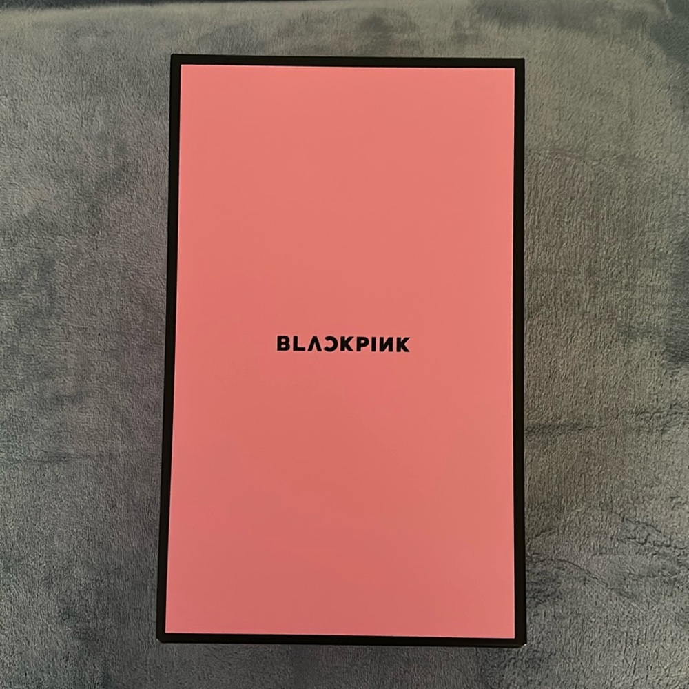 BLACKPINK WORLD TOUR (DEADLINE) LIGHT STICK